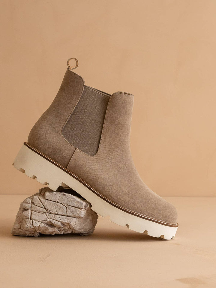 The Gianna Khaki | Chunky Sole Chelsea Fall Boot