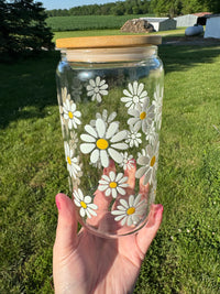 White Daisy’s Cup